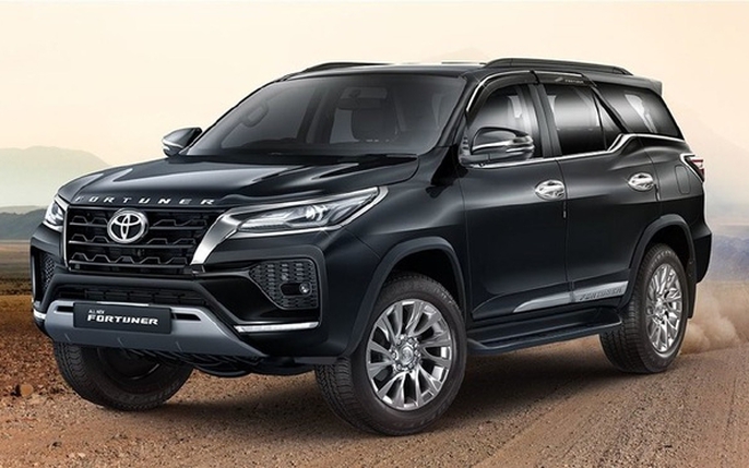 Ảnh chi tiết Toyota Fortuner 2020 giá từ 995 triệu đồng  VOVVN