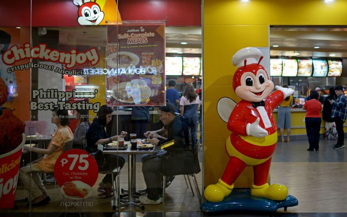 Jollibee  Thương hiệu đồ ăn nhanh bắt nguồn từ Philippines