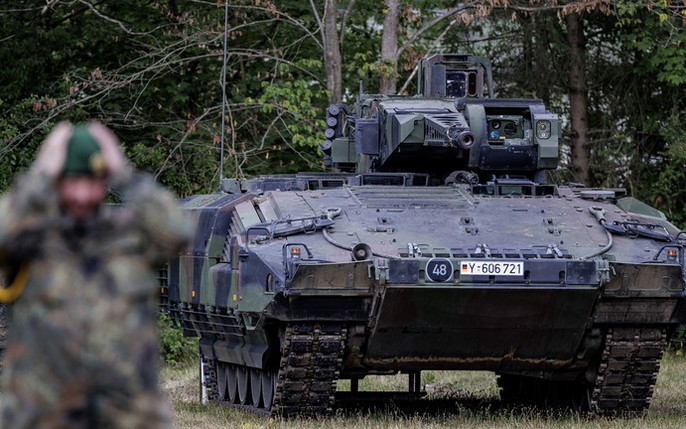Tin tức Đức: Bạn muốn biết những tin tức mới nhất về quốc gia của những chiếc xe tăng tuyệt vời nhất trên thế giới, Đức?
