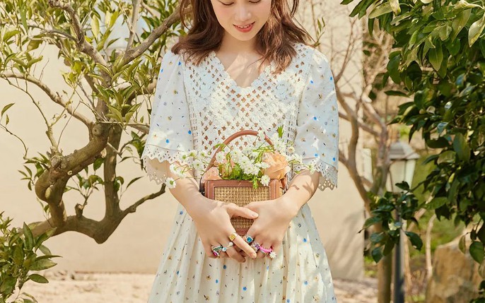 Váy hoa nhí vintage cổ vuông ngắn tay, Đầm vintage dáng dài - Dorita  Boutique - Đầm dáng xòe | ePrice.vn
