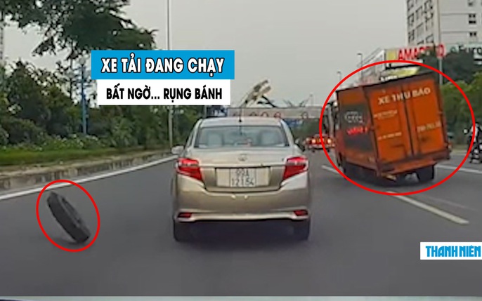 Hoà mình trong không khí tươi vui và hạnh phúc bên chiếc xe đạp, chính là cảm giác mà bạn sẽ nhận được khi xem hình ảnh này. Hãy thưởng thức cảnh đẹp và tìm hiểu về niềm đam mê chạy xe đạp của người dân.