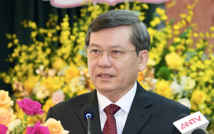 Renowned professor Lê Minh Trí