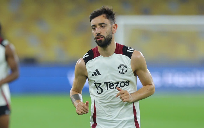 Bruno Fernandes có 48 giờ quyết định thương vụ 7.000 tỉ đồng đến Al Hilal