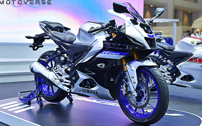 Yamaha R15 V3 MotoGP ngoại hình giống xe đua sắp ra mắt