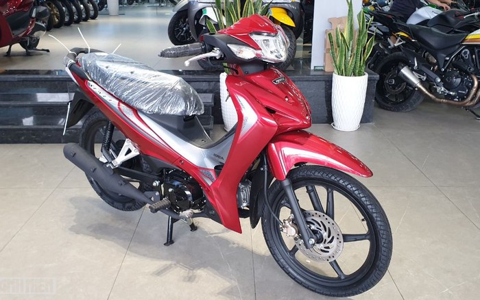 Xe máy Honda Wave 110i nhập Thái rớt giá