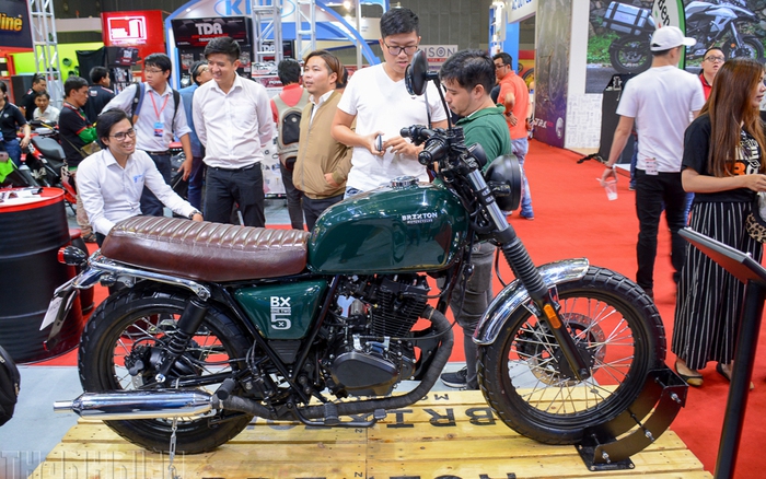 Sản xuất tại Trung Quốc, mô tô Brixton gán mác 'xe Tây' vào Việt Nam