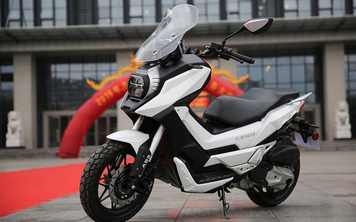 Xe tay ga địa hình 'gán mác' Trung Quốc, tham vọng cạnh tranh Honda ADV 150