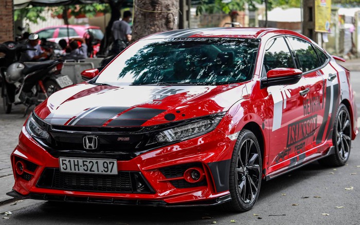 Với màu đỏ quyền lực Honda Civic Type R với bản nâng cấp bodykit từ Mugen   Ôtô  Việt Giải Trí