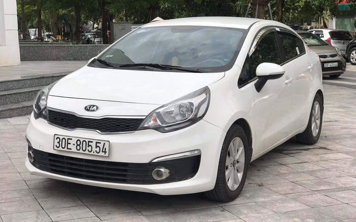 400 triệu đồng có nên mua KIA Rio sedan cũ?