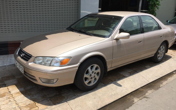 Bán xe ô tô Toyota Camry GLi 22 2000 giá 215 Triệu 3264611 #6 Bán xe ô tô Toyota Camry GLi 22 2000 giá 215 Triệu 3264611