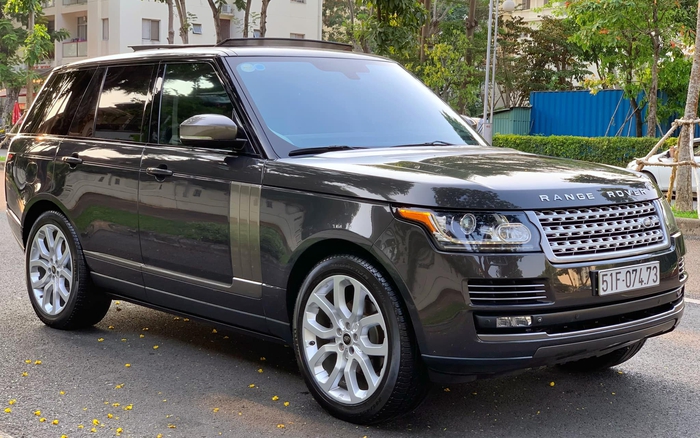 Range Rover giá lăn bánh 32023 TSKT đánh giá chi tiết