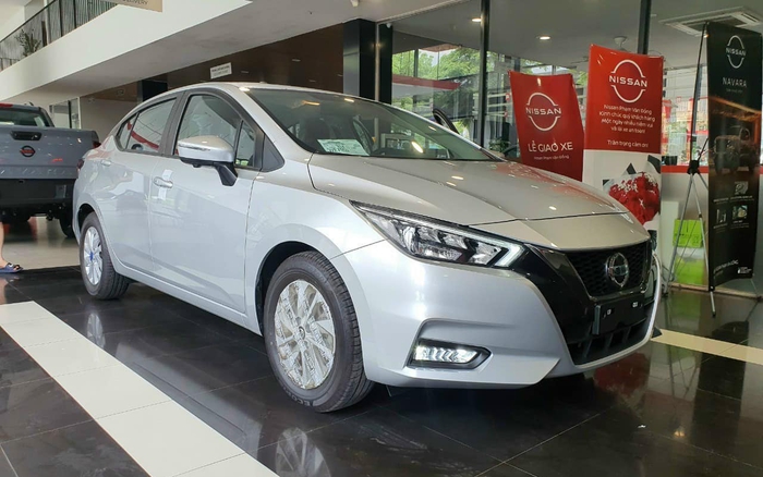  Detalles del Nissan Almera, rival del Toyota Vios en Vietnam