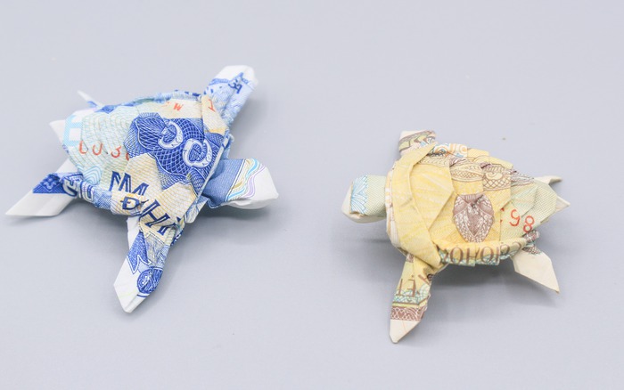 Mở đường' cho nghệ thuật gấp giấy origami bằng tiền lẻ