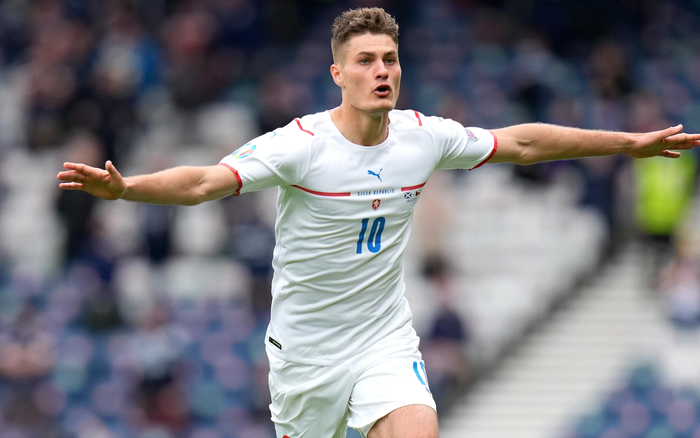 Ghi Bàn Từ Giữa Sân, Patrik Schick Đoạt Giải Ghi Bàn Thắng Đẹp Nhất Euro  2020