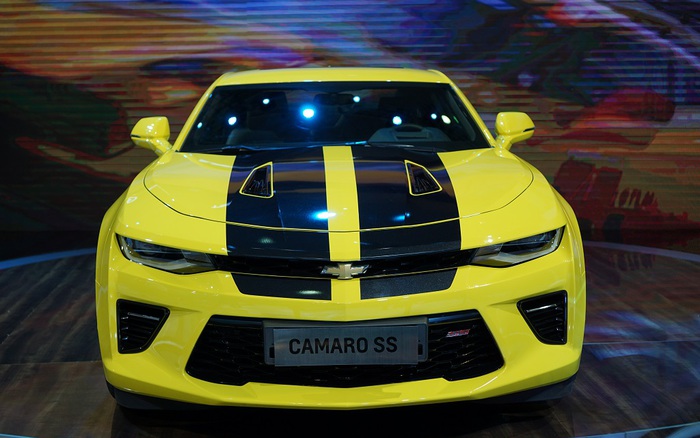 Ngôi sao của Hollywood - Chevrolet Camaro SS 2016