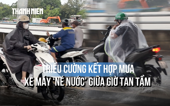 Triều cường kết hợp mưa, đường Trần Xuân Soạn ngập đúng giờ tan tầm