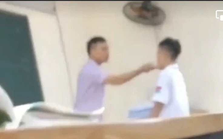 Văn hóa, dân chủ học đường bị đe dọa vì những 'ông quan'? Văn hóa, dân chủ học đường bị đe dọa vì những 'ông quan'?