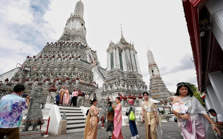 Vì sao du khách Trung Quốc hủy tour Thái Lan hàng loạt?