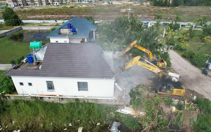 Phú Quốc 'xử lý đến khi xong 79 căn biệt thự xây dựng trái phép mới thôi'