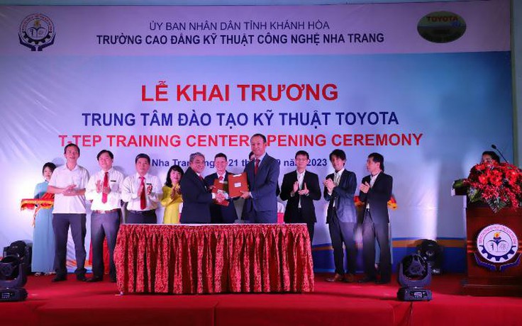 Toyota góp phần nâng cao chất lượng đào tạo kỹ thuật ô tô tại Việt Nam