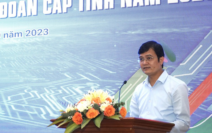 Anh Bùi Quang Huy: 'Cán bộ Đoàn phải dám dấn thân' Anh Bùi Quang Huy: 'Cán bộ Đoàn phải dám dấn thân'