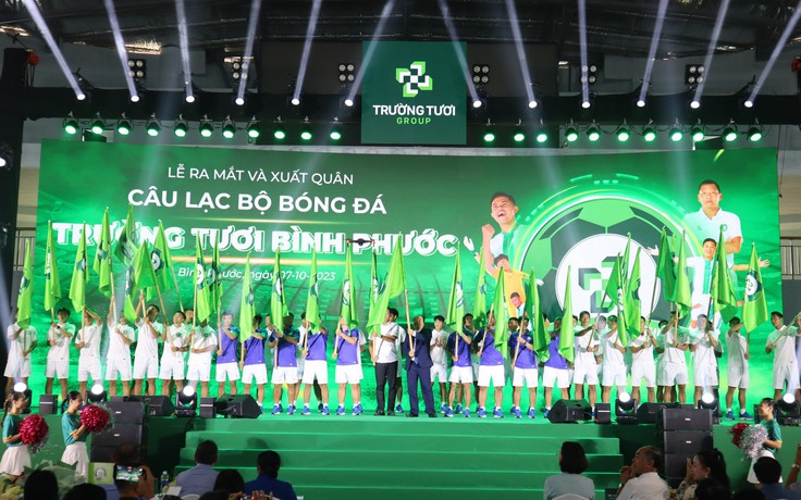 HLV Park Hang-seo dự lễ xuất quân CLB bóng đá Trường Tươi Bình Phước