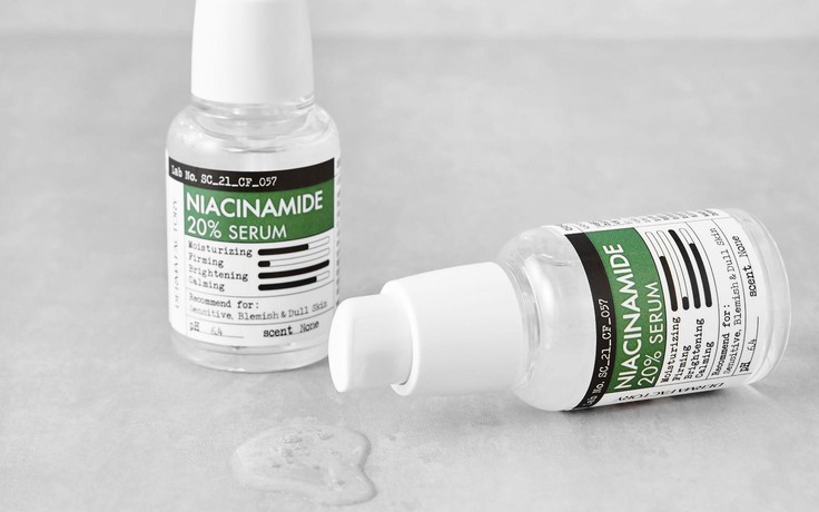 Tất tần tật về Niacinamide 20% Serum nhà Derma Factory