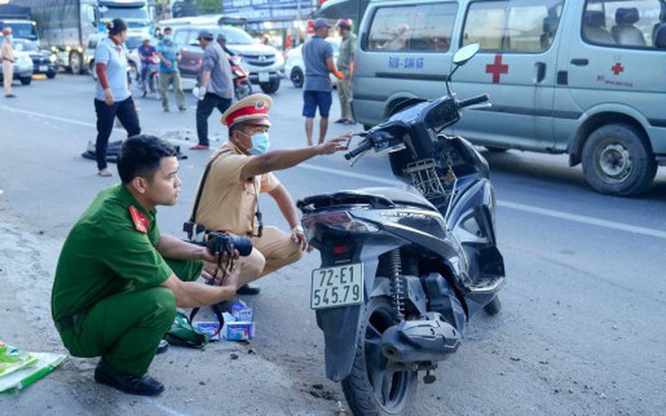 Bà Rịa - Vũng Tàu: Va chạm với xe ben trên QL51, cô gái 18 tuổi tử vong