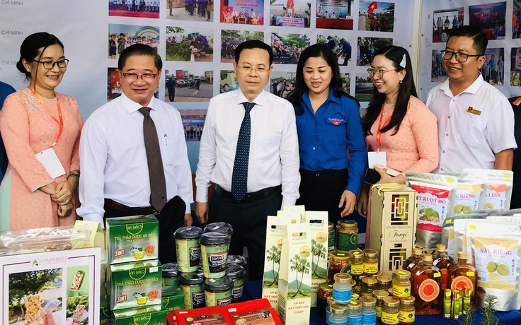 350 gian hàng tham gia Hội chợ, triển lãm 20 năm TP.Cần Thơ trực thuộc Trung ương 350 gian hàng tham gia Hội chợ, triển lãm 20 năm TP.Cần Thơ trực thuộc Trung ương