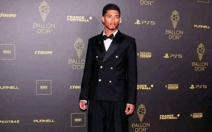 Jude Bellingham 'khoe' quần ống rộng của Louis Vuitton tại Lễ trao giải Ballon d'Or 2023