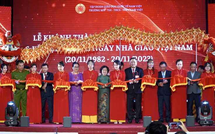Khánh thành ngôi trường mới nhân dịp Ngày nhà giáo Việt Nam