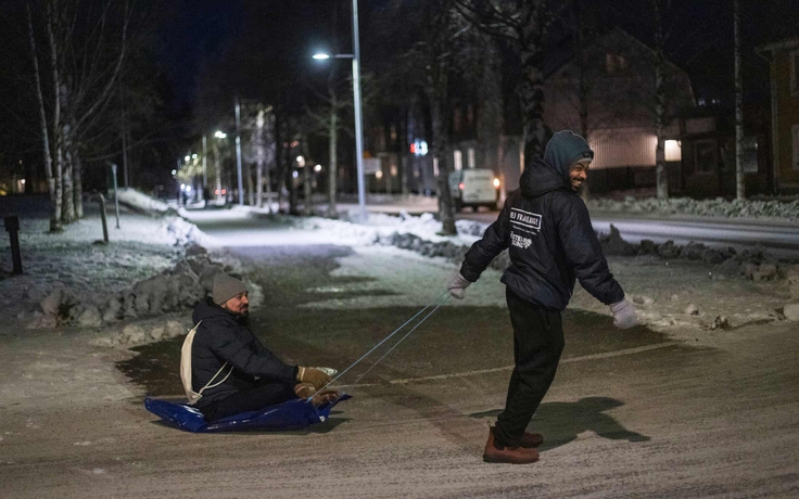 Thành phố Thụy Điển khuyến khích người dân chào hỏi nhau để bớt cô đơn
