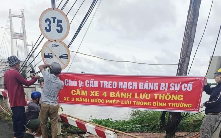 Vụ 'xe tải 31 tấn đi qua cầu treo 3,5 tấn': Nghiêm khắc phê bình đội trưởng đội CSGT Vụ 'xe tải 31 tấn đi qua cầu treo 3,5 tấn': Nghiêm khắc phê bình đội trưởng đội CSGT