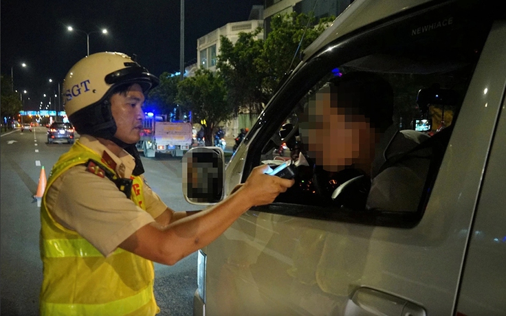 Quyết liệt chặn đứng ẩn họa từ những lái xe nghiện ma túy Quyết liệt chặn đứng ẩn họa từ những lái xe nghiện ma túy