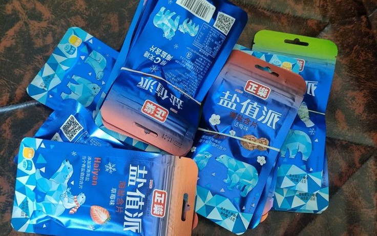 Quảng Ninh: Ăn kẹo lạ nhiều học sinh phải nhập viện Quảng Ninh: Ăn kẹo lạ nhiều học sinh phải nhập viện