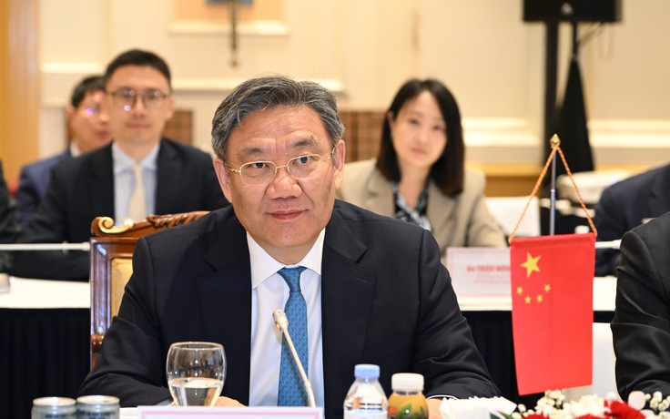 Bộ trưởng Thương mại Trung Quốc nói về 'gỡ tắc' xuất khẩu tôm hùm bông Việt Nam