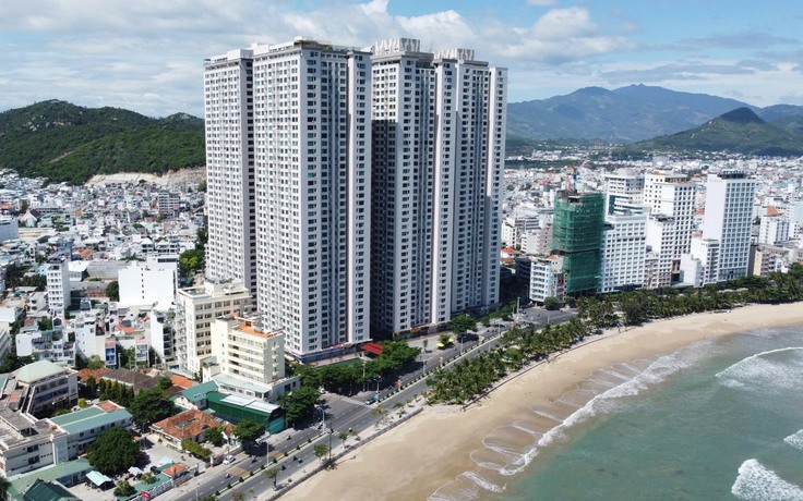 Hàng loạt khách sạn ở Nha Trang tự ý nâng từ 1 - 4 tầng