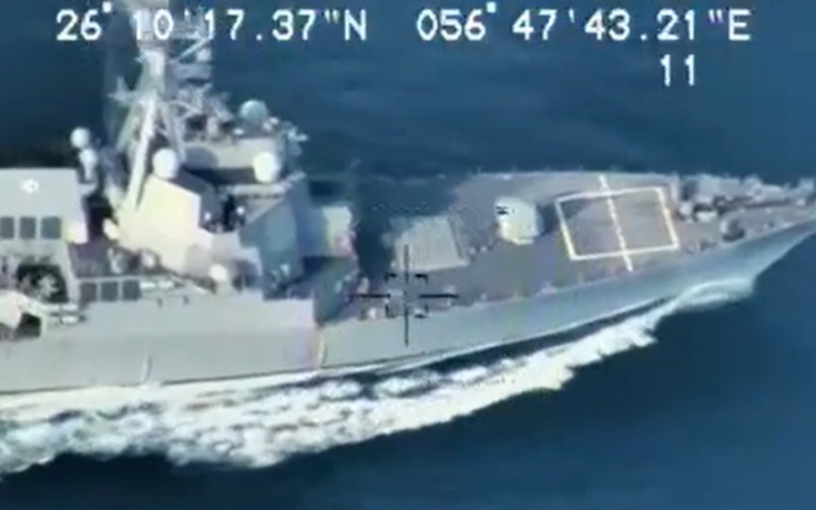 Xem UAV Iran 'quần thảo' trên nhóm tàu sân bay Mỹ tại eo biển Hormuz Xem UAV Iran 'quần thảo' trên nhóm tàu sân bay Mỹ tại eo biển Hormuz