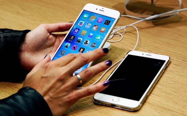 Apple vẫn 'đau đầu' vì hành vi điều tiết pin iPhone