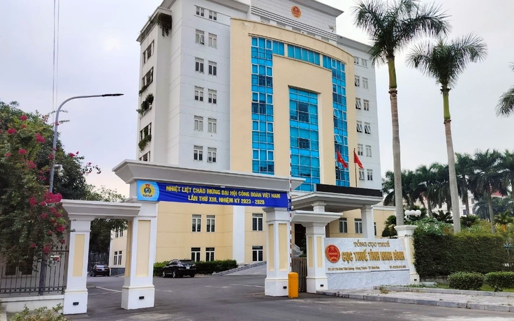 Làm rõ vụ việc bảo vệ Cục Thuế tỉnh Ninh Bình 'đuổi' phóng viên