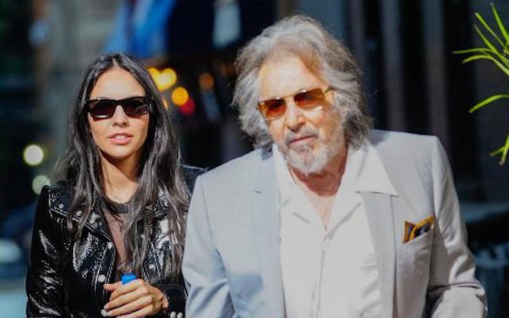 'Bố già' Al Pacino chi bao nhiêu tiền để tình trẻ nuôi con? 'Bố già' Al Pacino chi bao nhiêu tiền để tình trẻ nuôi con?