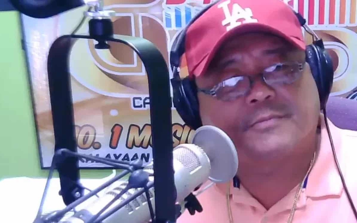 Nhà báo Philippines bị bắn chết trong khi livestream, người xem chứng kiến