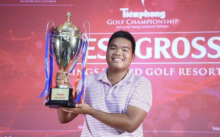 Golfer 16 tuổi đăng quang giải Tiền Phong Golf Championship 2023