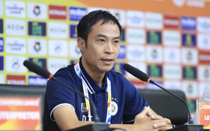 HLV đội Hà Nội: 'Phải đá đẹp dù hết cơ hội ở AFC Champions League'
