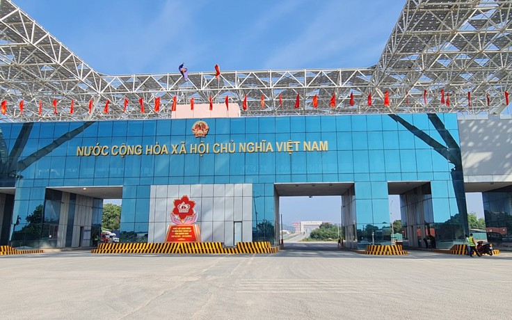 Chưa chốt thời gian đón khách Trung Quốc bằng xe tự lái
Chưa chốt thời gian đón khách Trung Quốc bằng xe tự lái