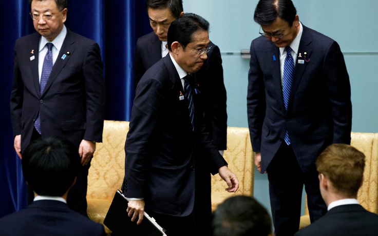 Thủ tướng Nhật lên tiếng giữa lùm xùm chính trị của LDP