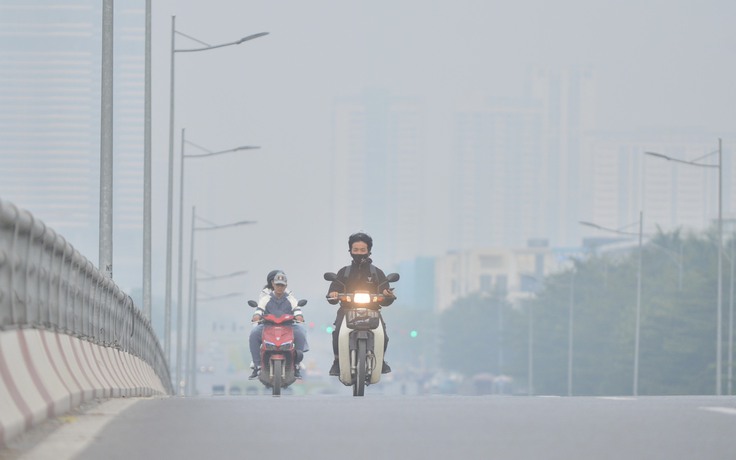 Người Hà Nội 'than trời' vì ô nhiễm không khí