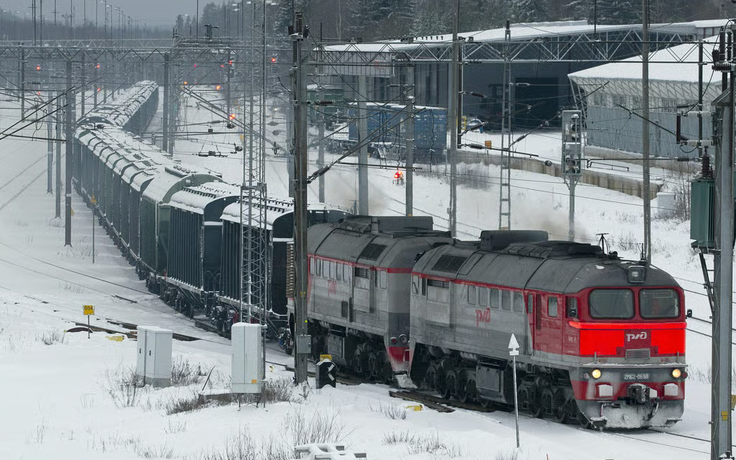 Ukraine tấn công tuyến đường sắt Nga - Trung