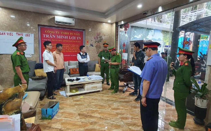 Ông Trần Minh Lợi bị bắt vì đăng bài sai sự thật, vu khống chánh án huyện Ông Trần Minh Lợi bị bắt vì đăng bài sai sự thật, vu khống chánh án huyện
