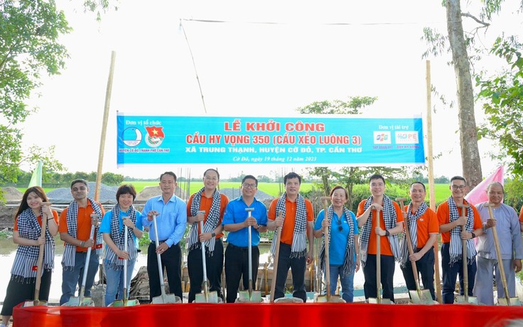 Tập đoàn FPT và Quỹ Hy Vọng khởi công cây cầu thứ 350 tại Cần Thơ